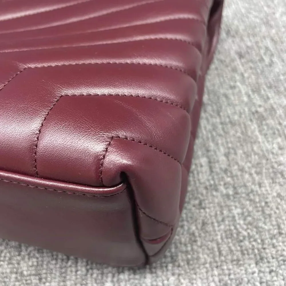 100% Authentic Yves Saint Laurent Medium leather Shoulder Bag - Picture 9 of 14